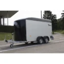 Caja remolque Roadster 500 XL - Dos ejes - De 1100 kg a 2000 kg - 365 x 167 x 200 cm interior