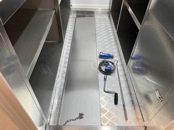 Remolque de venta TPV Foodtrailer - Imagen 11